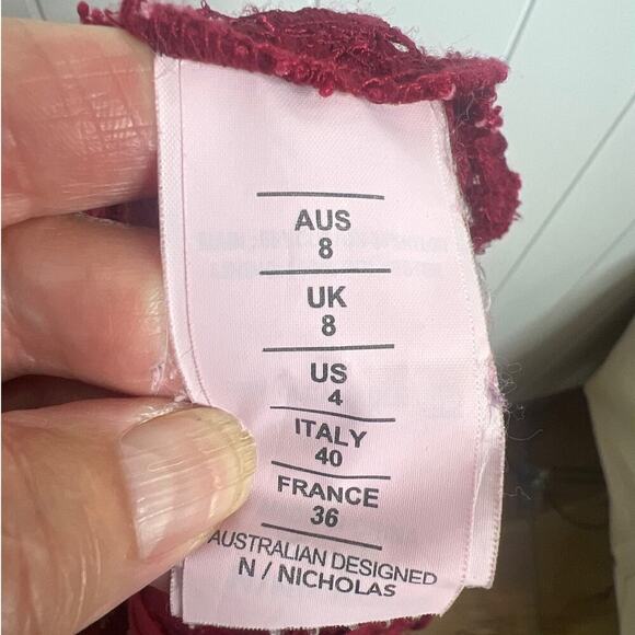 Nicholas Jasper Frill Top in Burgendy Lace Size 4 - Picture 12 of 12